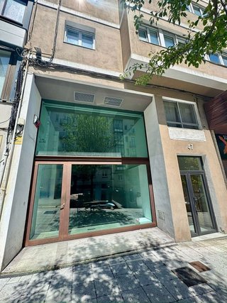 Local comercial en venta en Puerto Chico en Santander