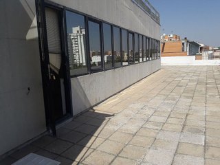 Oficina en alquiler en El Cano - Los Bermejales en Sevilla