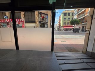 Local comercial en alquiler en Camino de Onda - Salesianos - Centro en Burriana