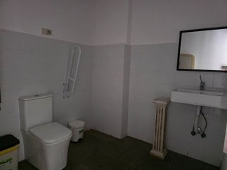 Local comercial en alquiler en Camino de Onda - Salesianos - Centro en Burriana