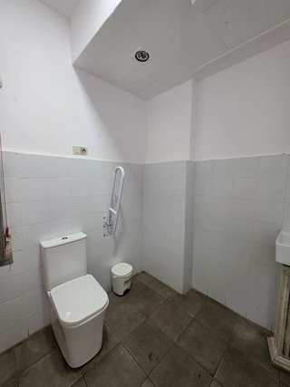 Local comercial en alquiler en Camino de Onda - Salesianos - Centro en Burriana