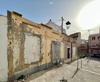 Terreno en venta en San Antón en Alicante