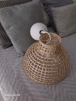 Lámpara de bambú Ikea