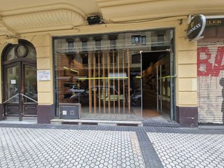 Local comercial en venta en Gros en San Sebastián-Donostia