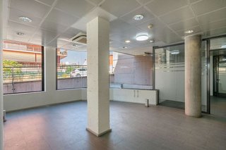 Local comercial en alquiler en Sagrada Familia en Manresa