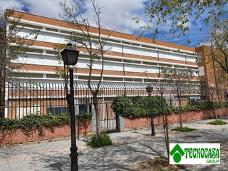 Local comercial en venta en San Cristóbal en Madrid