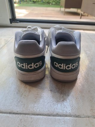 Zapatillas Niño Adidas Blancas y Verdes