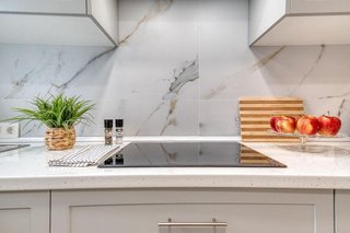 Piso en alquiler en Los Naranjos - Las Brisas en Marbella