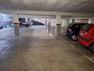 Garaje en alquiler en Centre en Girona