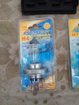Bombillas H4 y H7 para coche