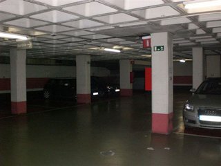 Garaje en alquiler en La Nova Esquerra de l'Eixample en Barcelona