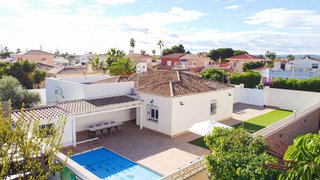 Casa en alquiler en La Siesta - El Salado - Torreta en Torrevieja
