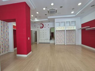 Local comercial en alquiler en Centro en Almería