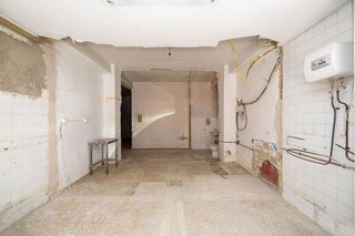Local comercial en venta en Pajaritos - Plaza de Toros en Granada