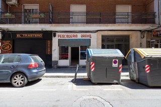 Local comercial en venta en Pajaritos - Plaza de Toros en Granada