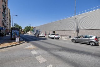 Local comercial en venta en Pajaritos - Plaza de Toros en Granada