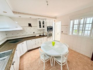 Casa adosada en venta en La Banda - Campo de Fútbol en Chiclana de la Frontera