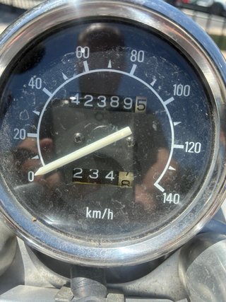 Yamaha Virago Cruiser Roja y Beige