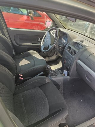 Renault Clio 2003