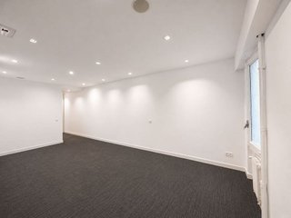 Local comercial en alquiler en Almagro en Madrid