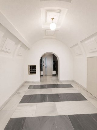 Local comercial en alquiler en Almagro en Madrid