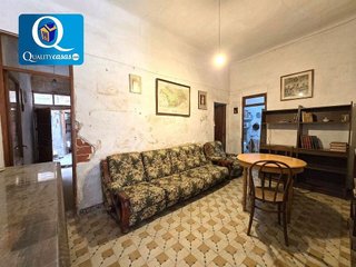 Edificio en venta en Casco Antiguo en Aspe