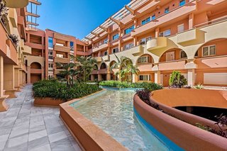Piso en alquiler en Los Naranjos - Las Brisas en Marbella