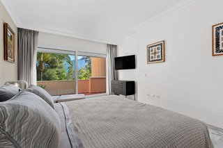 Piso en alquiler en Los Naranjos - Las Brisas en Marbella