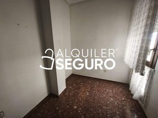 Piso en alquiler en Salvador Allende en Zaragoza