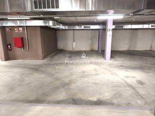 Garaje en alquiler en Eixample Sud – Migdia en Girona