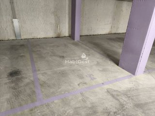 Garaje en alquiler en Eixample Sud – Migdia en Girona
