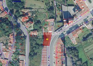 Terreno en venta en Boiro