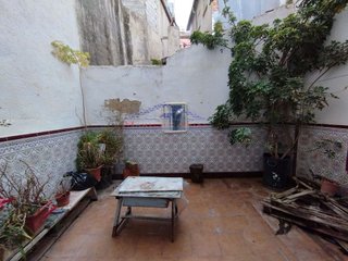 Casa adosada en venta en Huelma