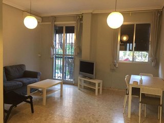 Piso en alquiler en Sector Sur  - La Palmera - Reina Mercedes en Sevilla