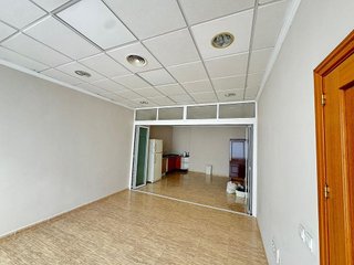 Oficina en alquiler en Martín Carpena - Torre del Río en Málaga