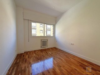 Piso en alquiler en Piovera - Conde Orgaz en Madrid