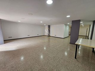 Local comercial en venta en Bufalà en Badalona