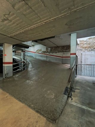 Garaje en alquiler en Vila de Gràcia en Barcelona
