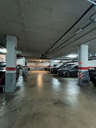 Garaje en alquiler en Vila de Gràcia en Barcelona