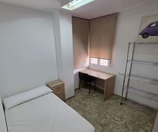 Piso en alquiler en Teatinos en Málaga