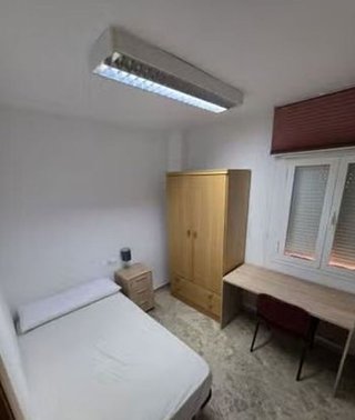 Piso en alquiler en Teatinos en Málaga