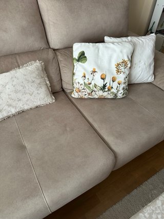 Sofá chaiselongue beige tela casi nuevo