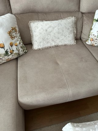 Sofá chaiselongue beige tela casi nuevo