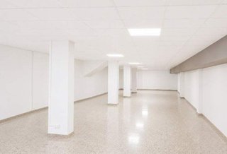 Local comercial en alquiler en La Bordeta en Barcelona