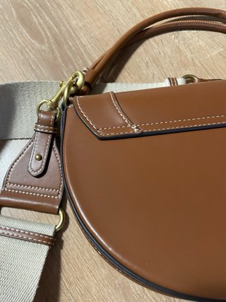 Bolso marrón Zara
