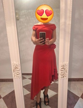 Vestido rojo asimétrico