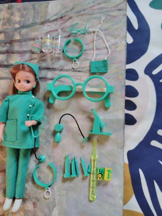 Chabel Doctora Vintage con Accesorios