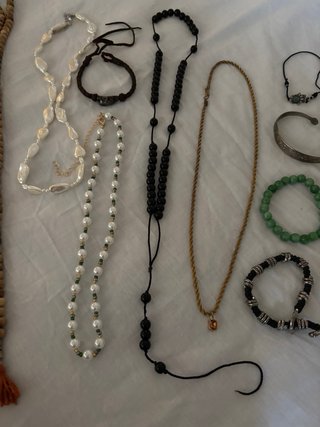 Lote Bisutería Hombre Collares Pulseras