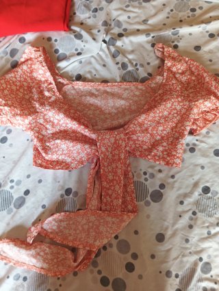 Top floral naranja y rosa