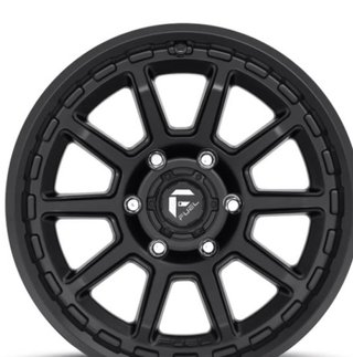 Juego de 4 Llantas 17 Fuel OffRoad Torque D690 Neg